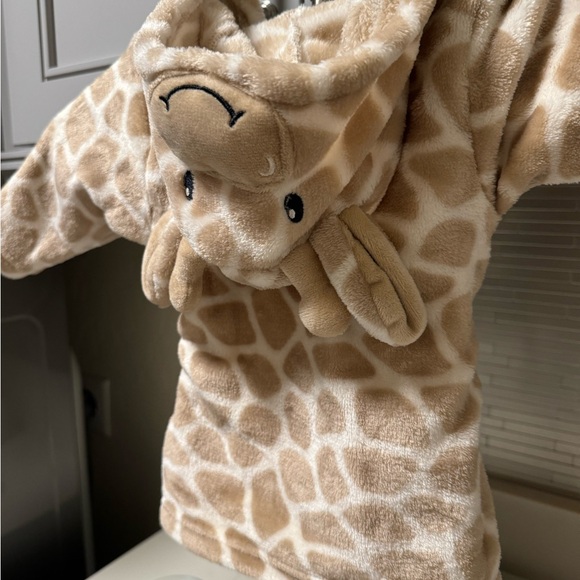 Hooded soft plush Baby bathrobe Giraffe 6-9 months NWOT - Picture 7 of 12